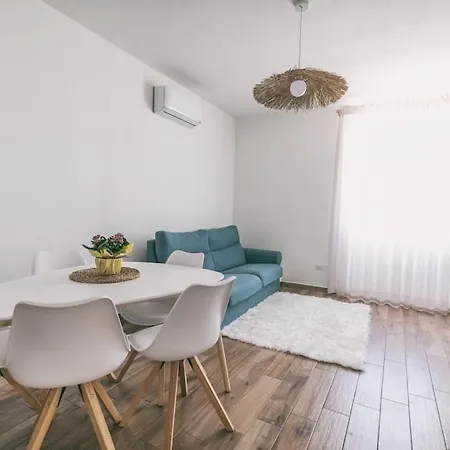 Apartmán Ad Un Passo Dal Molo *